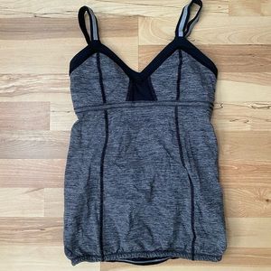 Lululemon Light Up Tank Top Sz 6 Reflective Straps